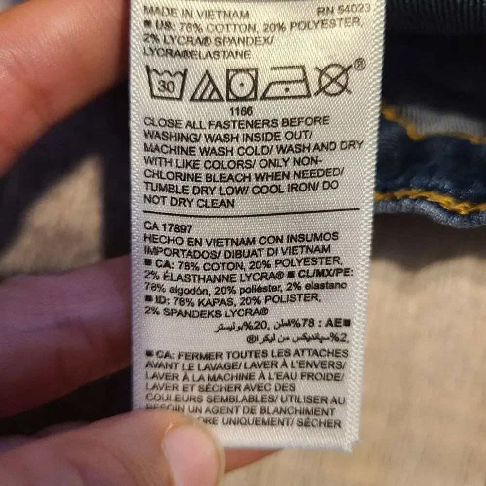 Old navy size 5 girls denim shorts